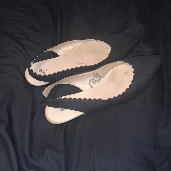 H&M Flats